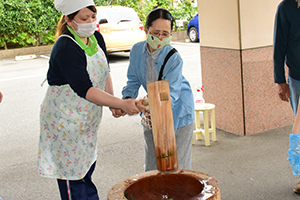 餅つき大会